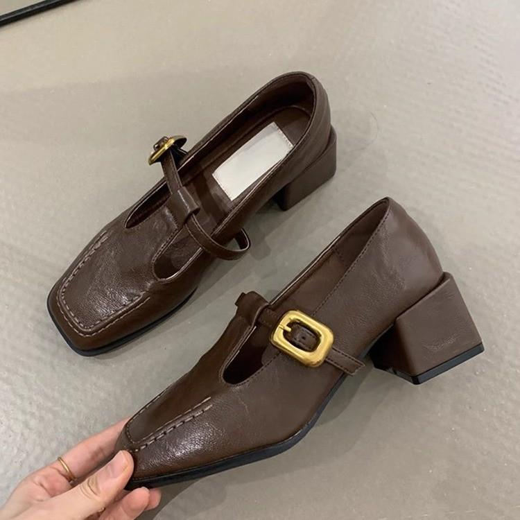 Retro square head thick heel single shoes female new fairy high heels Mary Jane small leather shoes 40 коричневый
Retro square head thick heel single shoes female new fairy high heels Mary Jane small leather shoes 40 коричневый