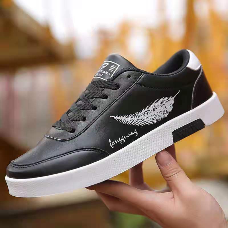 Foreign trade men s shoes summer new little white shoes versatile trend casual shoes men s leather shoes low-top board shoes 39
Foreign trade men s shoes summer new little white shoes versatile trend casual shoes men s leather shoes low-top board shoes 39