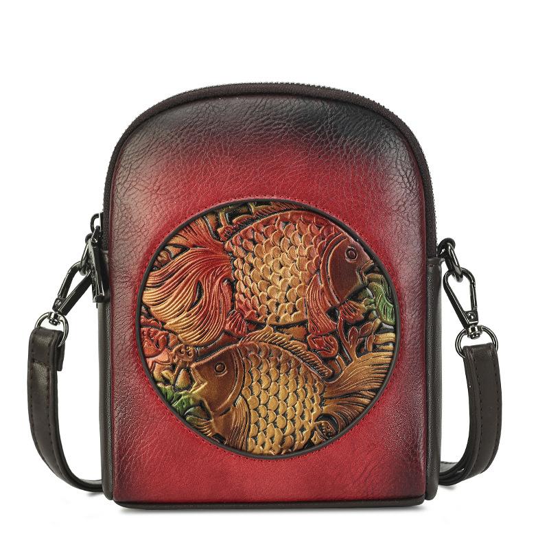 Сумка через плечо с тиснением Koi в этническом стиле, большая вместимость, легкая, с несколькими клипсами, премиум-фактура - современные женские сумки через плечо красный
Сумка через плечо с тиснением Koi в этническом стиле, большая вместимость, легкая, с несколькими клипсами, премиум-фактура - современные женские сумки через плечо красный