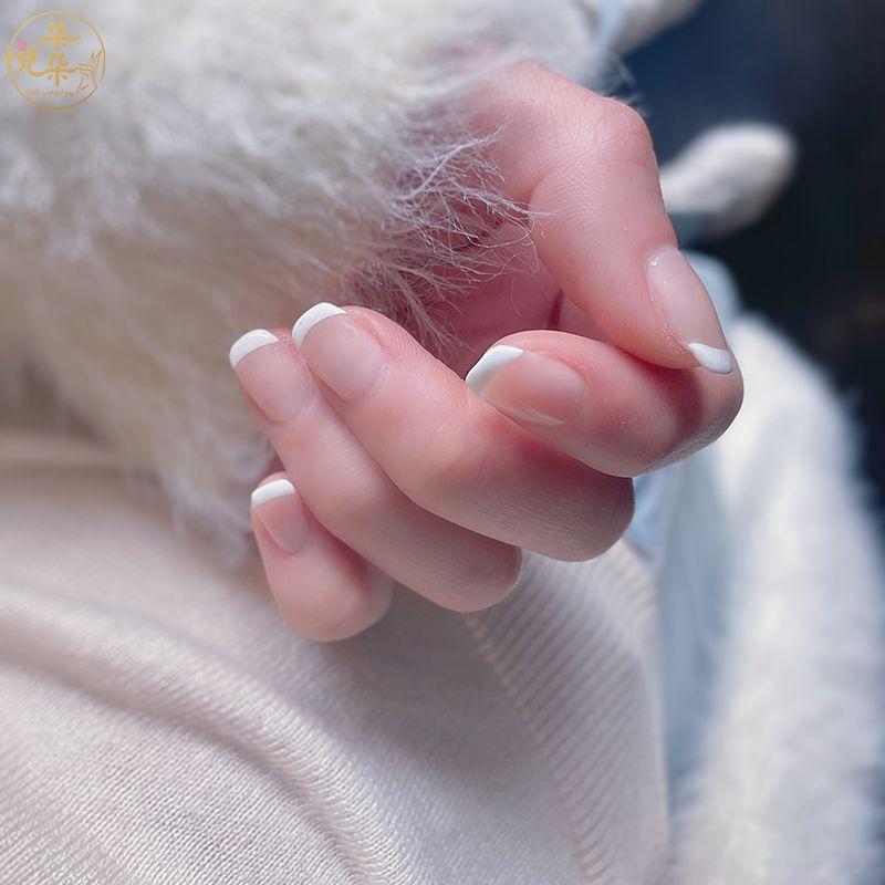 Европейский и американский высококлассный минималистичный стиль полумесяц белый воротник носит броню Classic French Short Light Powder
Европейский и американский высококлассный минималистичный стиль полумесяц белый воротник носит броню Classic French Short Light Powder