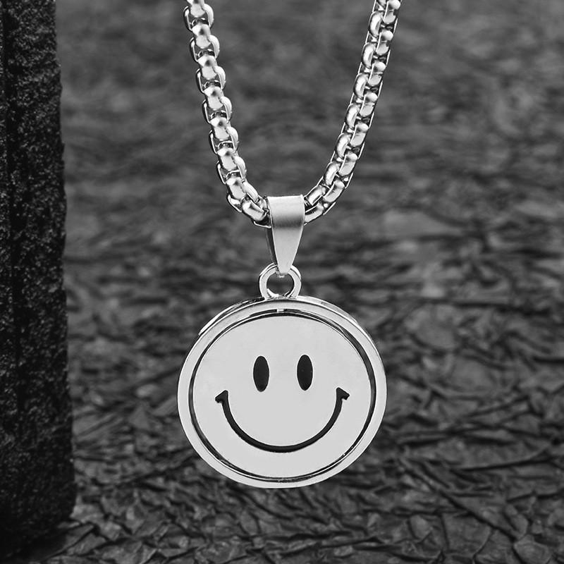 Unique Chic And Smiley Face Necklace Cool Hip Hop Accessory For Trendy Men And Women
Unique Chic And Smiley Face Necklace Cool Hip Hop Accessory For Trendy Men And Women