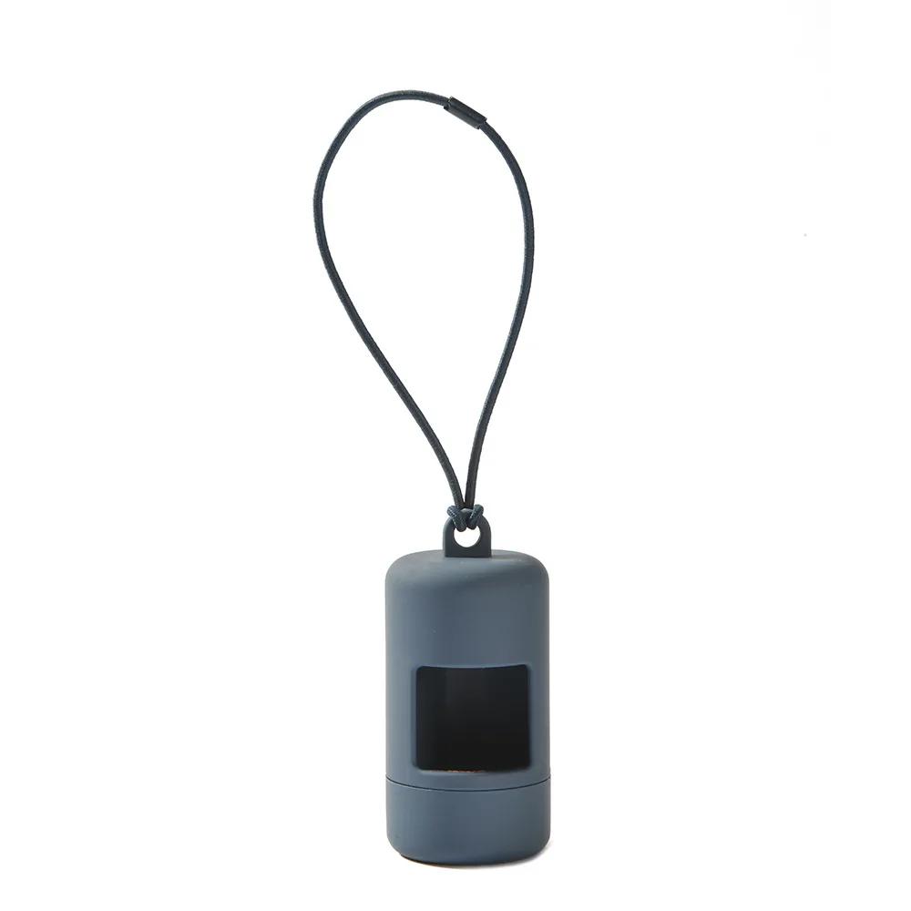 Portable Dog Poop Bag Dispenser Pet Waste Bag Carrier Luxury Stylish Dog Garbage Holder Cleaning Supplies
Portable Dog Poop Bag Dispenser Pet Waste Bag Carrier Luxury Stylish Dog Garbage Holder Cleaning Supplies