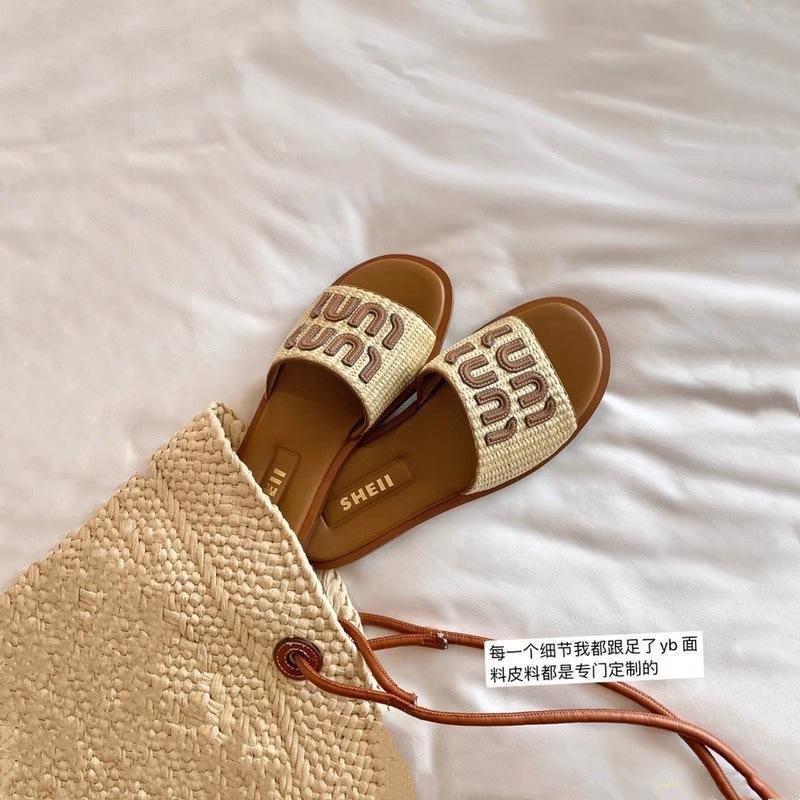 Midsummer Amiu vacation woven one-word slippers women s summer wear new beach shoes flat-soled cool slippers 42
Midsummer Amiu vacation woven one-word slippers women s summer wear new beach shoes flat-soled cool slippers 42