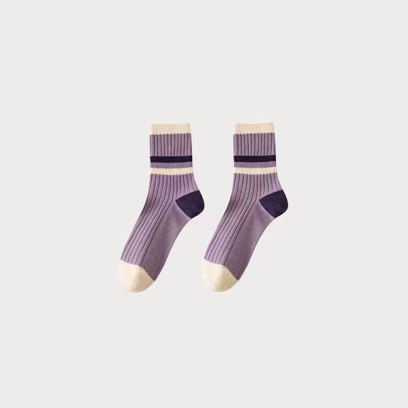 Модные конфетно-цветные гольфы до середины икры для женщин на осень и зиму, полосатые длинные чулки для студентов 1 pair фиолетовый
Модные конфетно-цветные гольфы до середины икры для женщин на осень и зиму, полосатые длинные чулки для студентов 1 pair фиолетовый