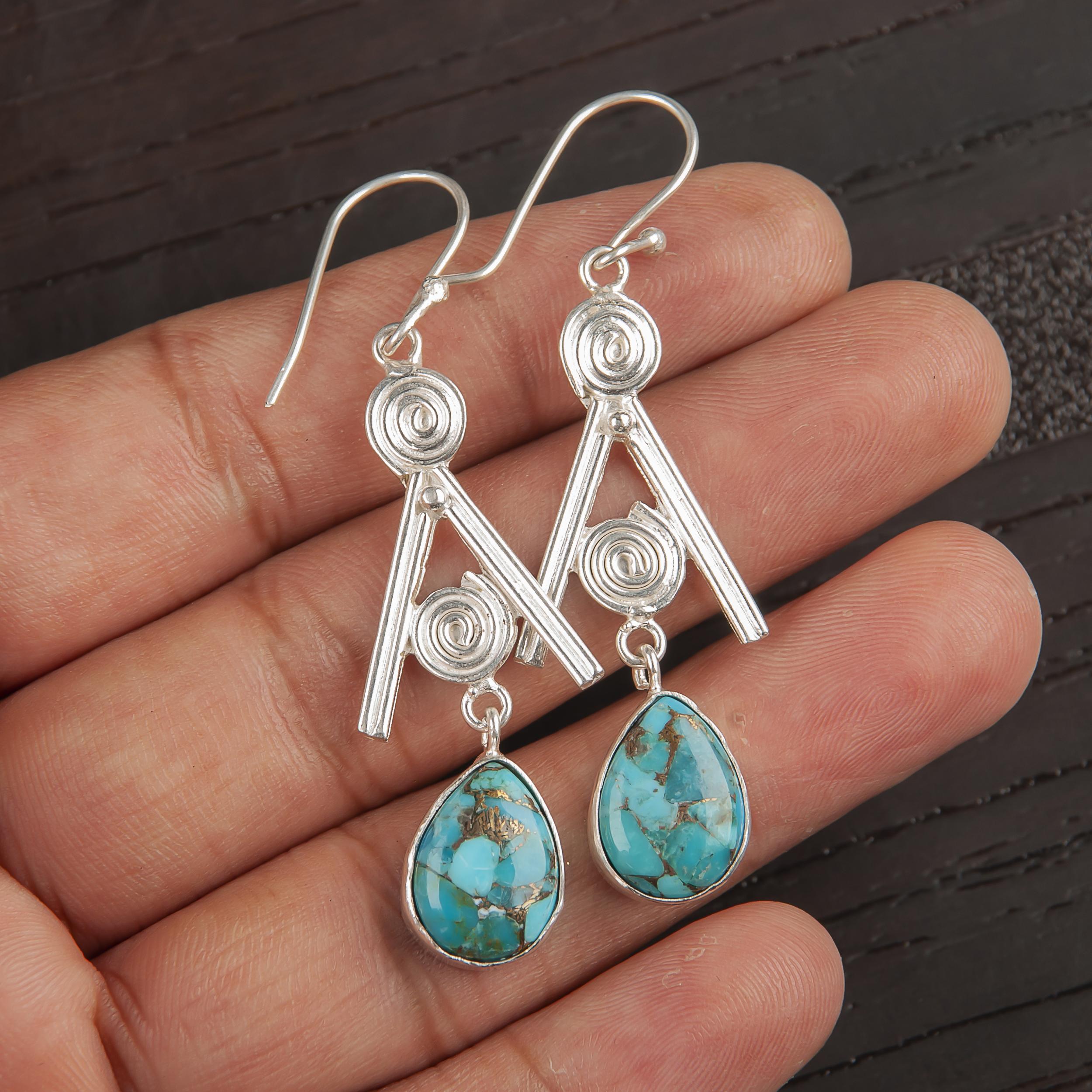 Blue Copper Turquoise Handmade Gemstone Pendant, 925 Solid Sterling Silver Pendant Antique Jewelry, For Engagement Gift 2.4 Inches синій
Blue Copper Turquoise Handmade Gemstone Pendant, 925 Solid Sterling Silver Pendant Antique Jewelry, For Engagement Gift 2.4 Inches синій