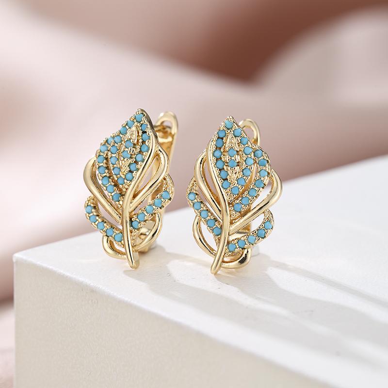 Creative Leaf Shaped Hoop Earrings Gold Color Turquoise Brilliant Earrings Women s Temperament Elegant Bridal Wedding Zircon
Creative Leaf Shaped Hoop Earrings Gold Color Turquoise Brilliant Earrings Women s Temperament Elegant Bridal Wedding Zircon
