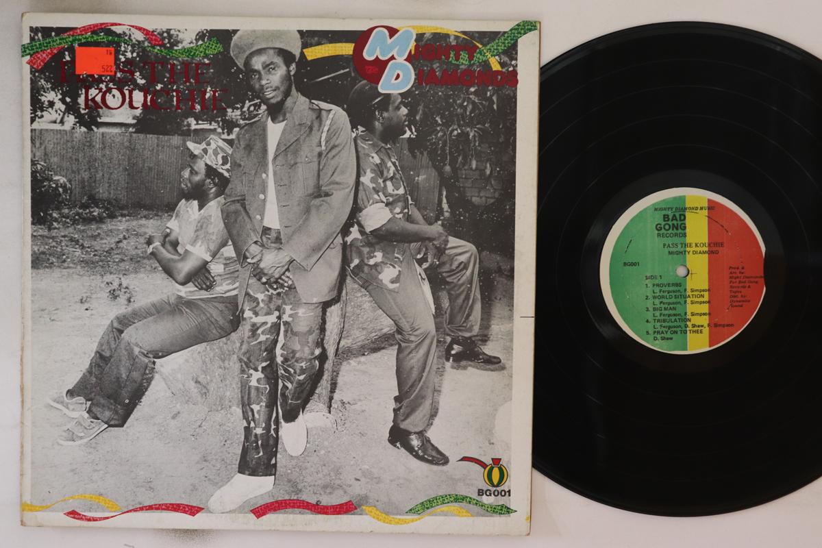 LP Record MIGHTY DIAMONDS - Pass The Kouchie BG001 BAD GONG RECORD Jamaica Reggae, Ska & Dub Used
LP Record MIGHTY DIAMONDS - Pass The Kouchie BG001 BAD GONG RECORD Jamaica Reggae, Ska & Dub Used