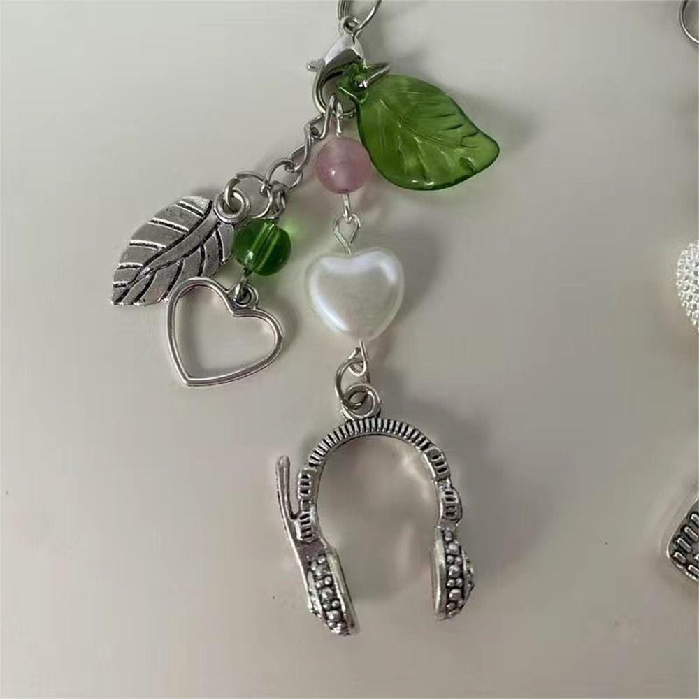 Блестящие Y2K Брелоки для телефона Бантик Цепочка для телефона Бисеристый шнурок для телефона Девушка Женщина 08
Блестящие Y2K Брелоки для телефона Бантик Цепочка для телефона Бисеристый шнурок для телефона Девушка Женщина 08