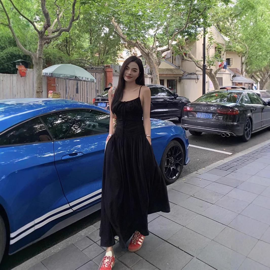 Summer White Backless A-Line Camisole Dress - Slimming Waist, French Vacation Style for Women M
Summer White Backless A-Line Camisole Dress - Slimming Waist, French Vacation Style for Women M
