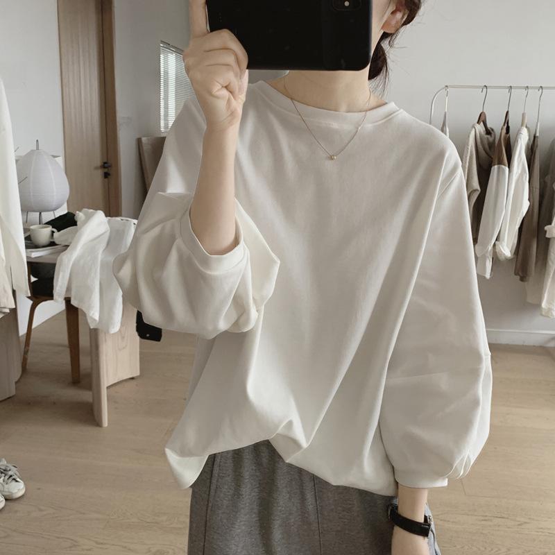 Trendy Lantern Sleeve T-Shirt for Women: Stylish, Age-Defying, Loose-Fit, Three-Quarter Sleeves 2XL чёрный
Trendy Lantern Sleeve T-Shirt for Women: Stylish, Age-Defying, Loose-Fit, Three-Quarter Sleeves 2XL чёрный