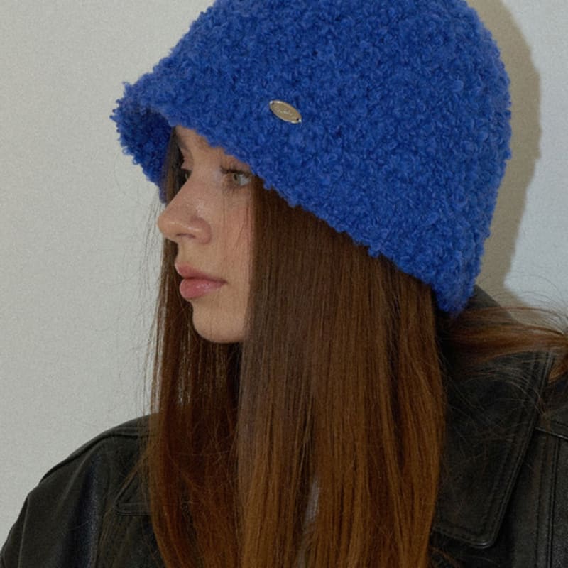 Slowslowly Fluffy Handmade Crochet Knit Bucket Hat _ Blue Black
Slowslowly Fluffy Handmade Crochet Knit Bucket Hat _ Blue Black
