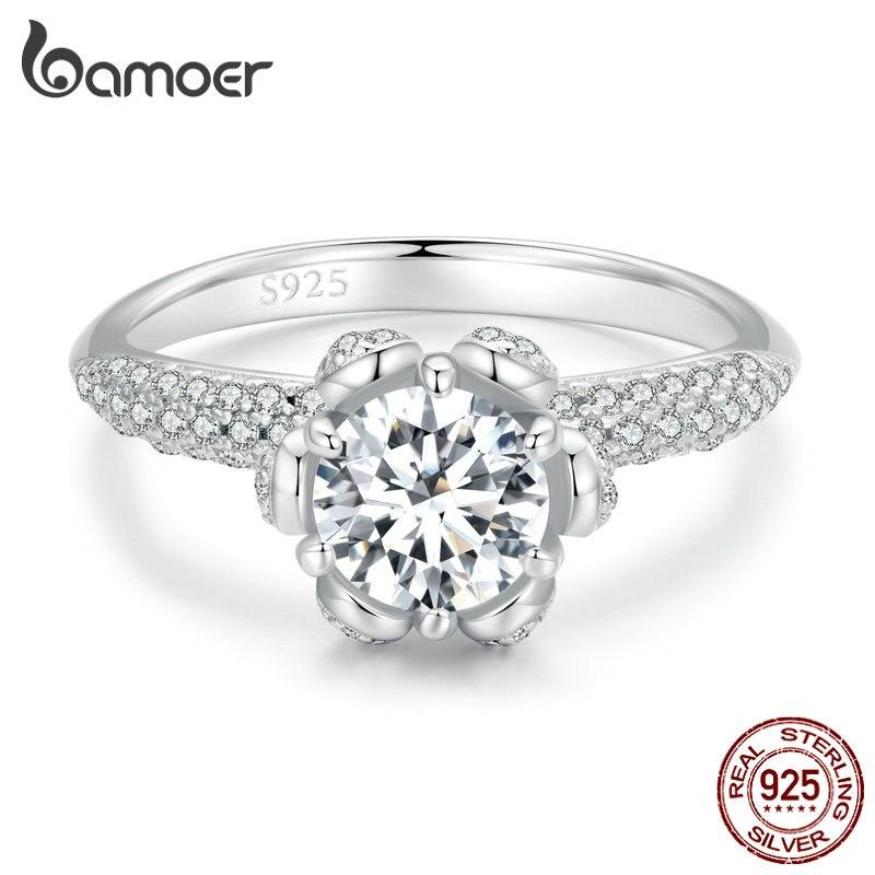 BAMOER 1.0CT D Цвет VVS1 EX Роскошное кольцо с муассанитом из стерлингового серебра 925 пробы с кубическим цирконием для женщин, обручальное, свадебный подарок
BAMOER 1.0CT D Цвет VVS1 EX Роскошное кольцо с муассанитом из стерлингового серебра 925 пробы с кубическим цирконием для женщин, обручальное, свадебный подарок