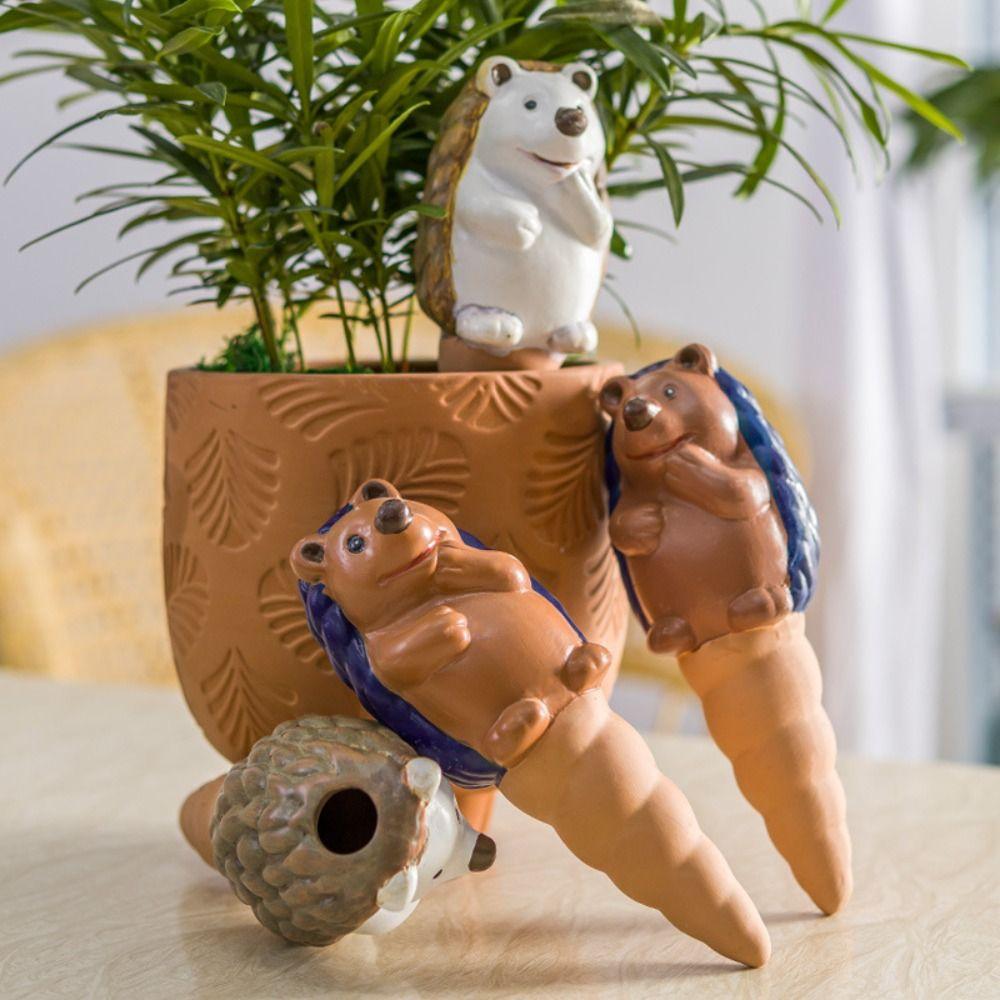 Hedgehog Shape Automatic Flower Watering Device Red Pottery Plant Waterer
Hedgehog Shape Automatic Flower Watering Device Red Pottery Plant Waterer