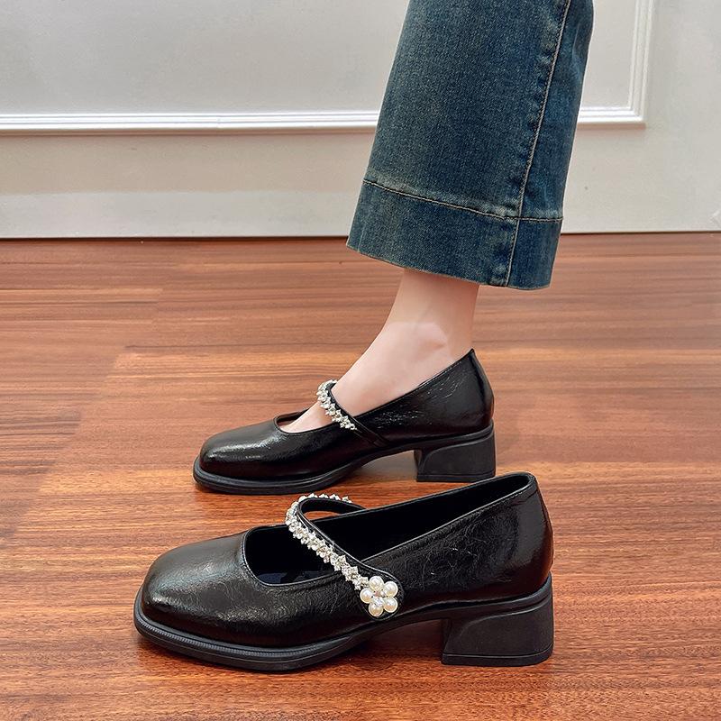 Mary Jane women s shoes high heels commuting square head temperament fashionable medium heel single shoes women s thick heel gentle evening shoes 35 чёрный
Mary Jane women s shoes high heels commuting square head temperament fashionable medium heel single shoes women s thick heel gentle evening shoes 35 чёрный