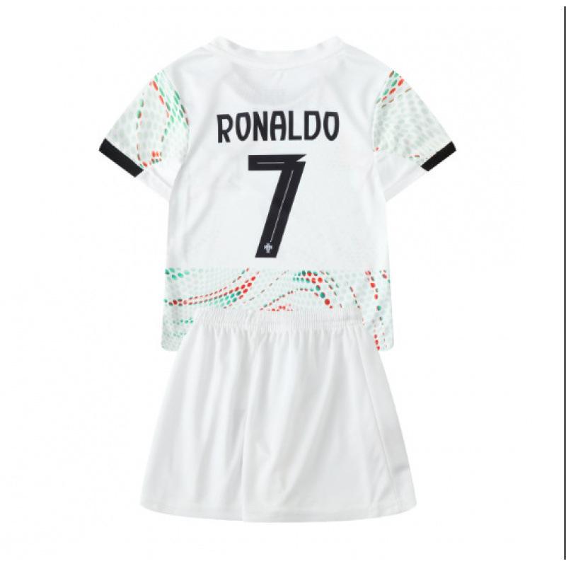 2 Real Madrid Riyadro jersey 252 Barcelona Manchester City C Ronaldo children s football jersey set jersey size 20 (fits 115-125 cm)
2 Real Madrid Riyadro jersey 252 Barcelona Manchester City C Ronaldo children s football jersey set jersey size 20 (fits 115-125 cm)