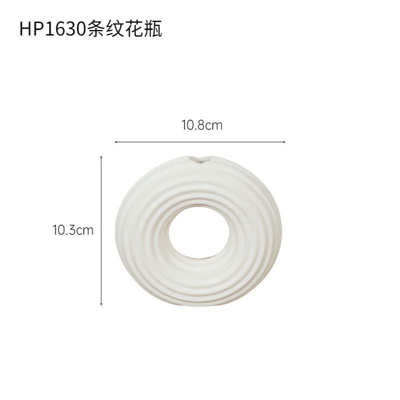 Nordic White Striped Ceramic Vase for Dried Flowers Office Vases for Interior Home Decorations Room Decor Modern
Nordic White Striped Ceramic Vase for Dried Flowers Office Vases for Interior Home Decorations Room Decor Modern