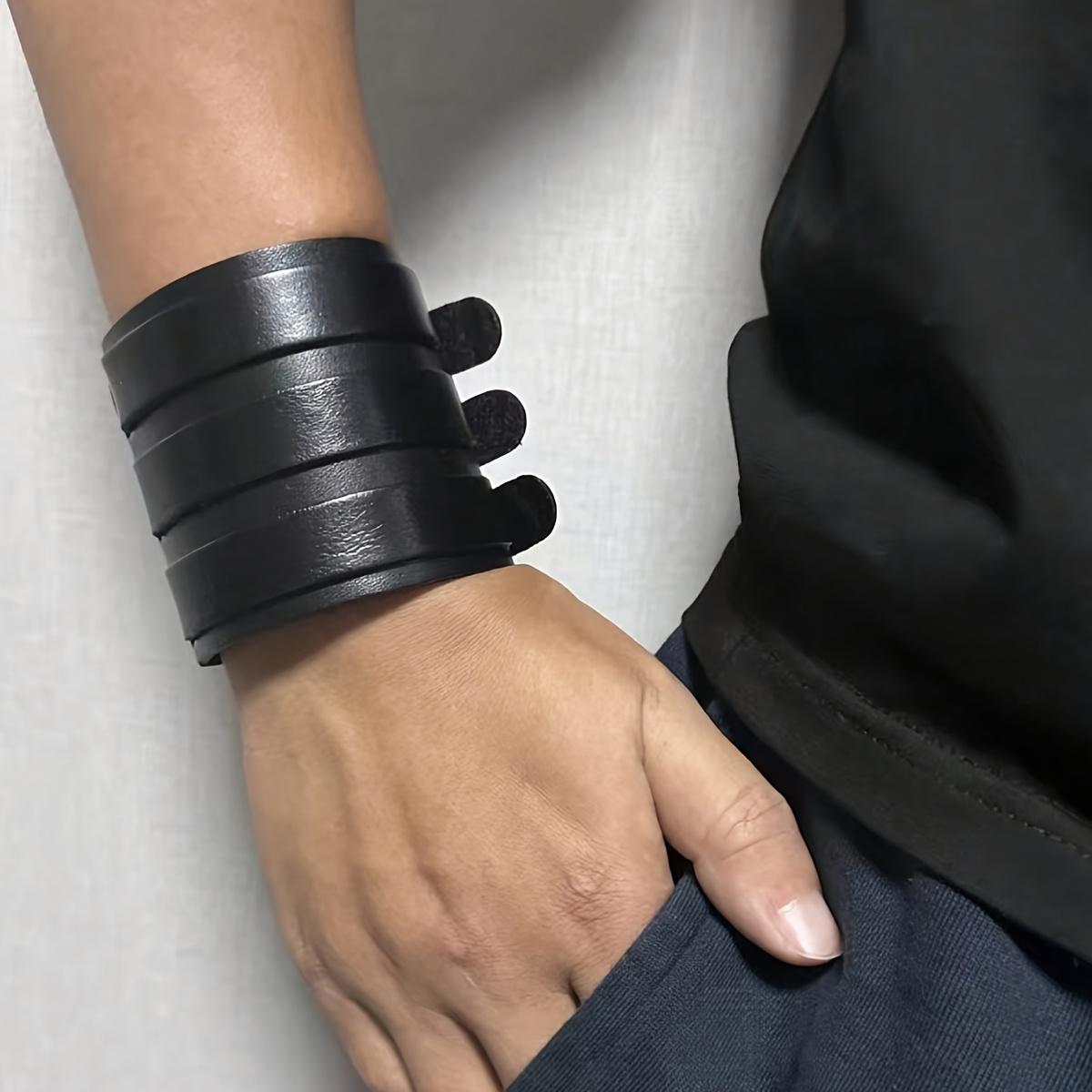 Black Punk Rock Style Three-Layer Bracelet With Wide Pu Leather Wristband - Adjustable Avant-Garde And Fashionable Punk Bracelet
Black Punk Rock Style Three-Layer Bracelet With Wide Pu Leather Wristband - Adjustable Avant-Garde And Fashionable Punk Bracelet