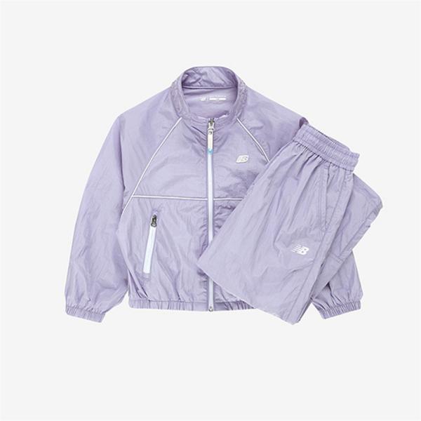 New Balance Комплект из ветровки и тканых брюк для детей B1 Nk9yg1883g 88 51 1.NK9YG1883G 88/120
New Balance Комплект из ветровки и тканых брюк для детей B1 Nk9yg1883g 88 51 1.NK9YG1883G 88/120