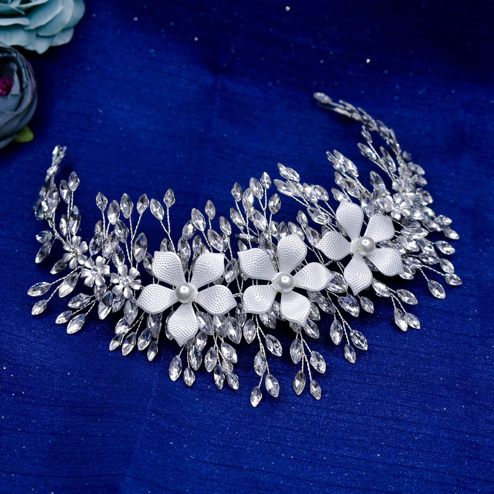 Rhinestone Pearl Bridal Headband: Handmade Alloy Flower Veil Accessory A509. серебряный
Rhinestone Pearl Bridal Headband: Handmade Alloy Flower Veil Accessory A509. серебряный