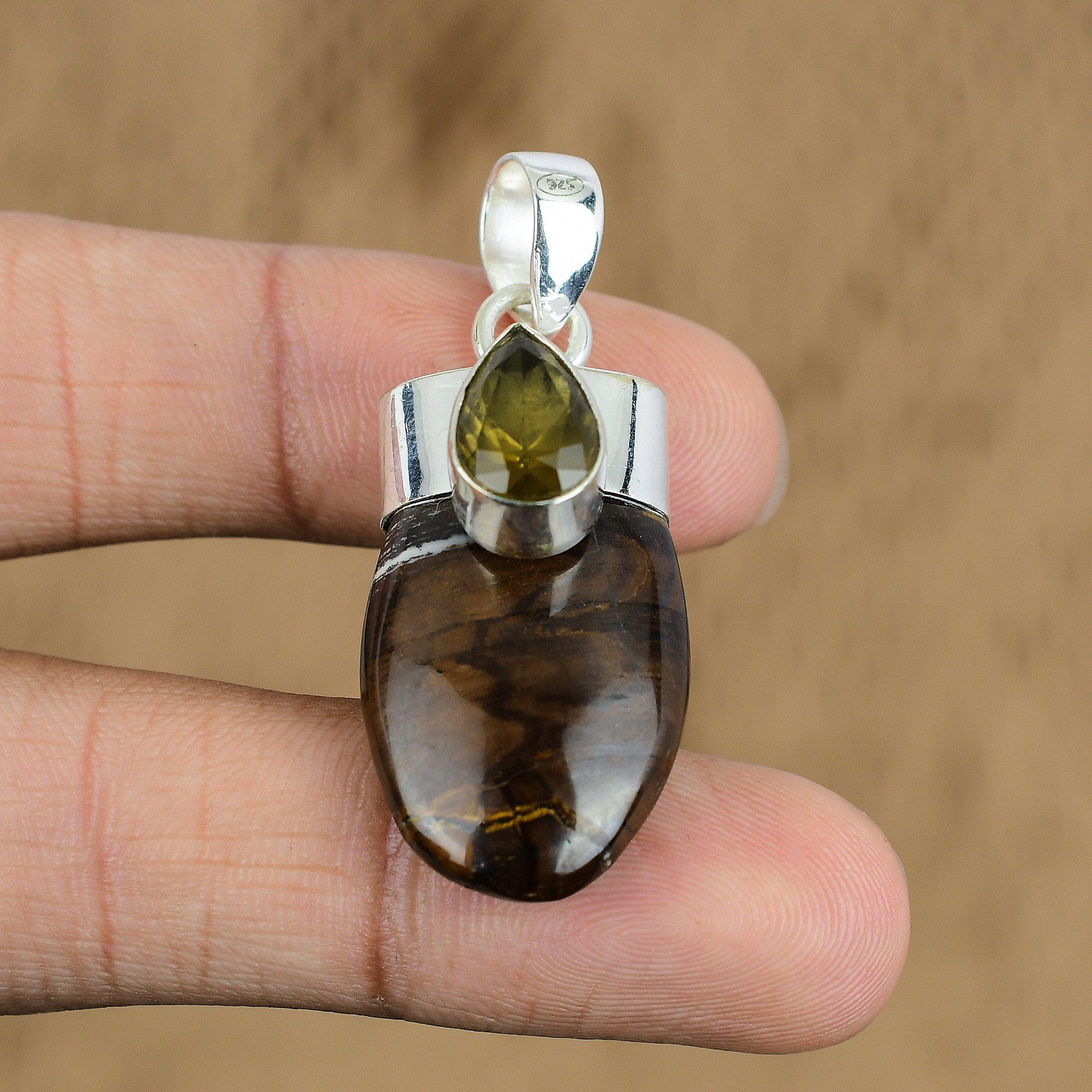 Natural Petrified Wood Jasper Gemstone Pendant Brown 925 Sterling Silver Jewelry
Natural Petrified Wood Jasper Gemstone Pendant Brown 925 Sterling Silver Jewelry