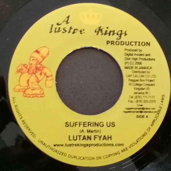 7inch Record LUTAN FYAH - Suffering Us / Version NONE Lustre Kings 2006 Jamaica Reggae, Ska & Dub Used
7inch Record LUTAN FYAH - Suffering Us / Version NONE Lustre Kings 2006 Jamaica Reggae, Ska & Dub Used