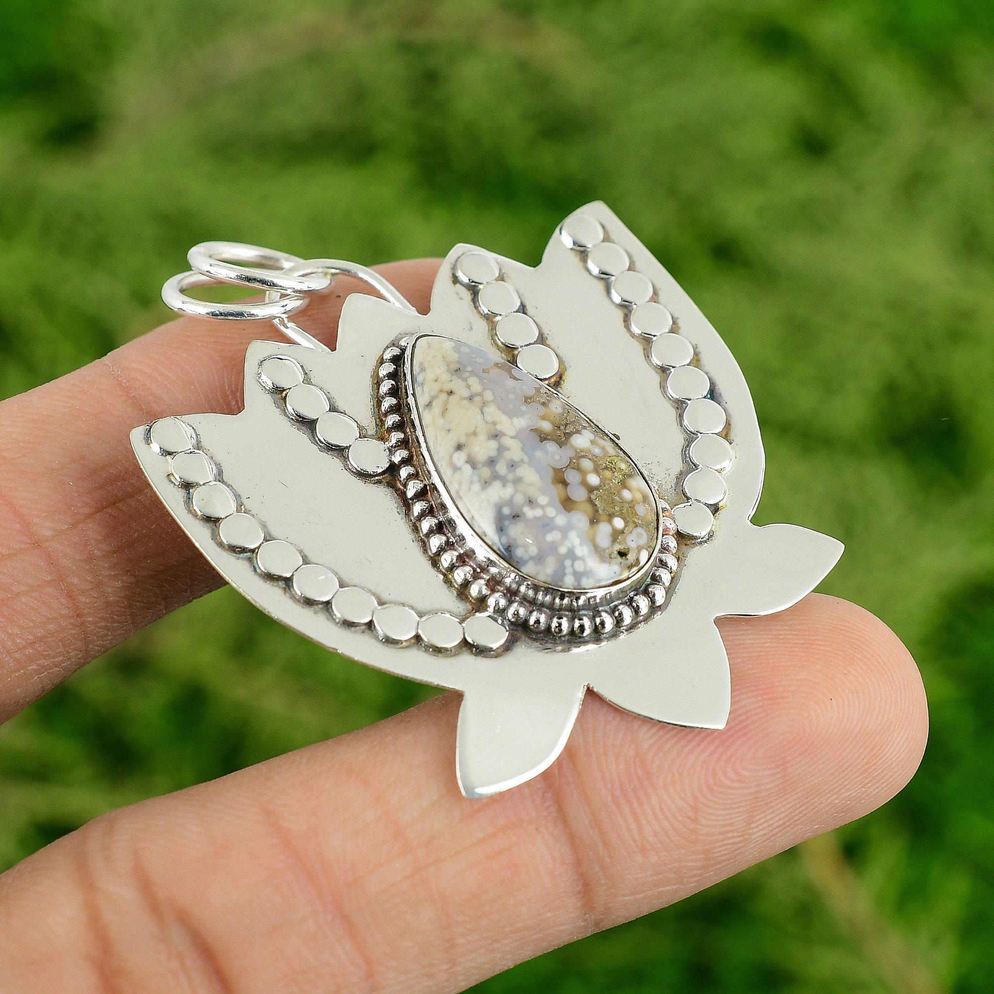 Груша Натуральный Океанический Яшма Стерлинговое Серебро Помолвочный Лотос Безель Подвеска Ювелирные Изделия
Груша Натуральный Океанический Яшма Стерлинговое Серебро Помолвочный Лотос Безель Подвеска Ювелирные Изделия