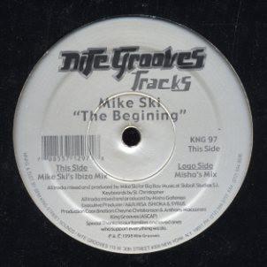 12inch Record MIKE SKI - The Begining KNG97 Nite Grooves 1998 US Dance & Electronica Used
12inch Record MIKE SKI - The Begining KNG97 Nite Grooves 1998 US Dance & Electronica Used