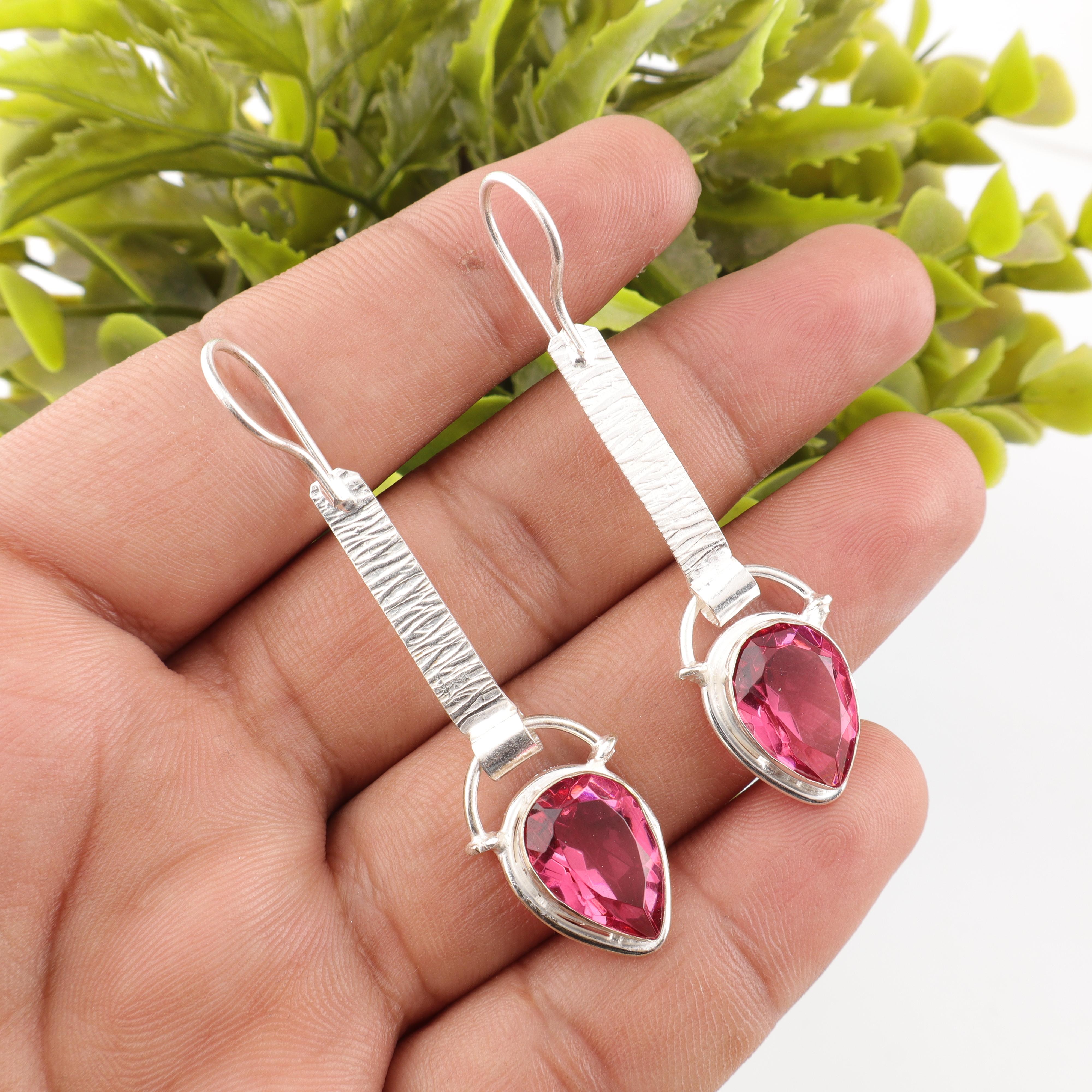Pink Tourmaline Gemstone Earrings, Handmade 925 Solid Sterling Silver Jewelry, Meditation Earrings Jewelry For Women 2.3 inches рожевий
Pink Tourmaline Gemstone Earrings, Handmade 925 Solid Sterling Silver Jewelry, Meditation Earrings Jewelry For Women 2.3 inches рожевий