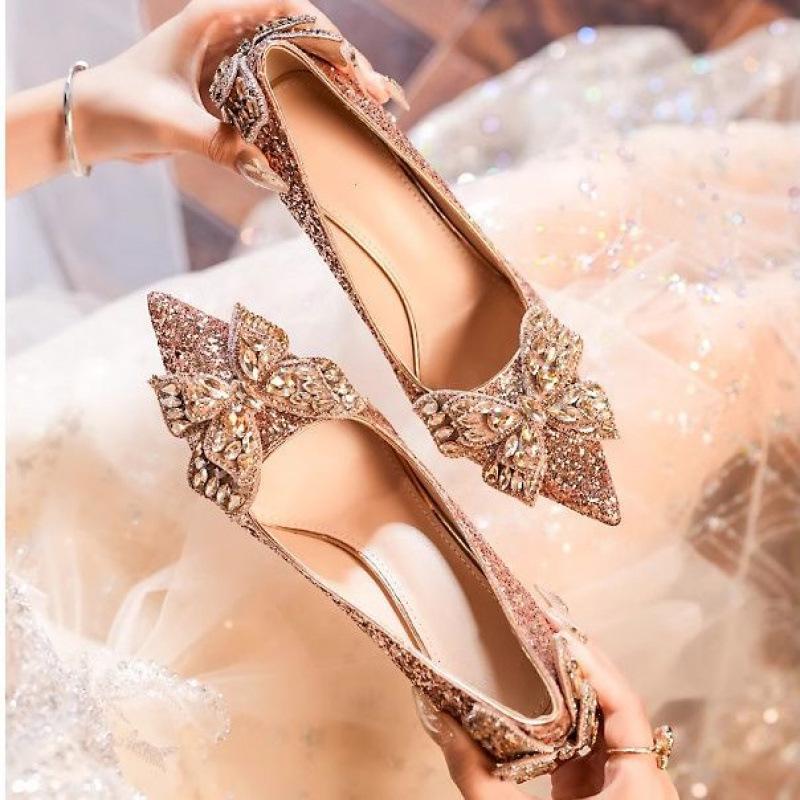 Spring and summer 2025 new bow crystal high heels women s not tired feet champagne wedding shoes bridal shoes main wedding dress 34
Spring and summer 2025 new bow crystal high heels women s not tired feet champagne wedding shoes bridal shoes main wedding dress 34