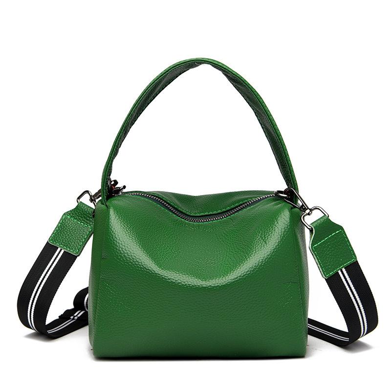 Мягкая кожаная подушка-подмышка, женская сумка-ниша, большая вместимость, портативная, диагональная, наплечная, женская сумка зелёный
Мягкая кожаная подушка-подмышка, женская сумка-ниша, большая вместимость, портативная, диагональная, наплечная, женская сумка зелёный