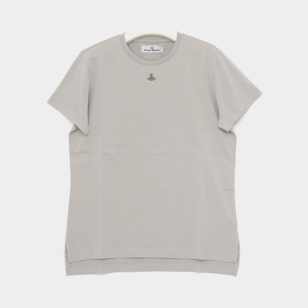 Vivienne WeSTwood 25SS Orb Center Logo Peru Перу с коротким рукавом женская рубашка ST 3g010017 J001m A413 S
Vivienne WeSTwood 25SS Orb Center Logo Peru Перу с коротким рукавом женская рубашка ST 3g010017 J001m A413 S