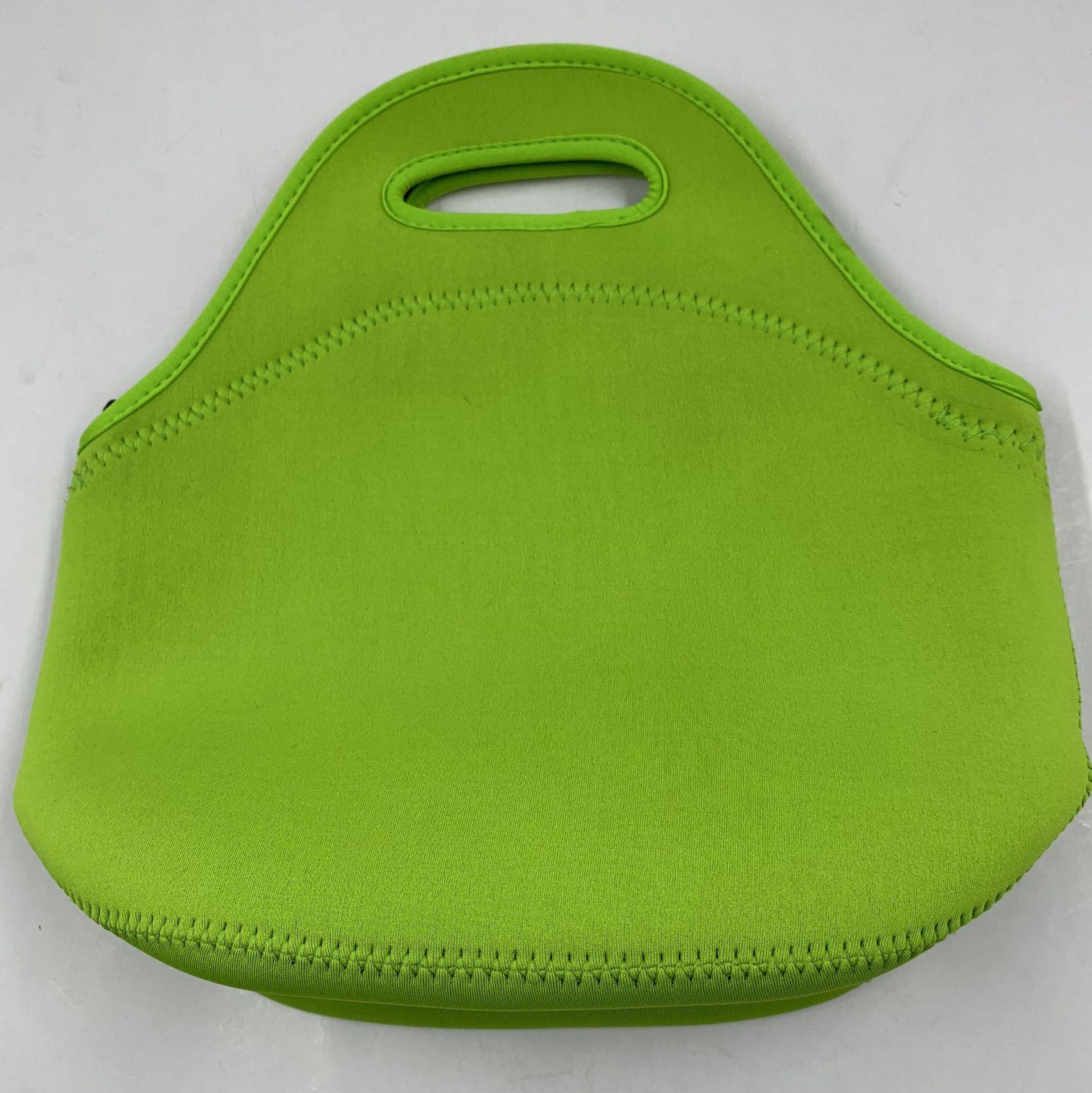 2020 Fashion Picnic Bag Neoprene Thermal Lunch Waterproof Food Beverage Bento Box Storage Tote Bag Picnic Bag for Girl зелёный
2020 Fashion Picnic Bag Neoprene Thermal Lunch Waterproof Food Beverage Bento Box Storage Tote Bag Picnic Bag for Girl зелёный