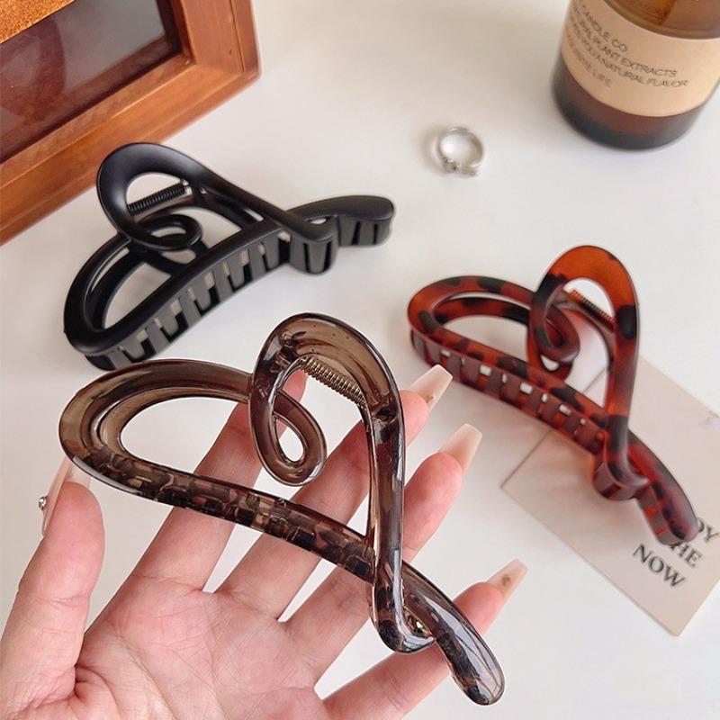 Acrylic Love Hair Clips Crab Headwear Hairpins Shark Ponytail For Women Hair Accessories Barrettes Trendy Heart Hair Claw
Acrylic Love Hair Clips Crab Headwear Hairpins Shark Ponytail For Women Hair Accessories Barrettes Trendy Heart Hair Claw