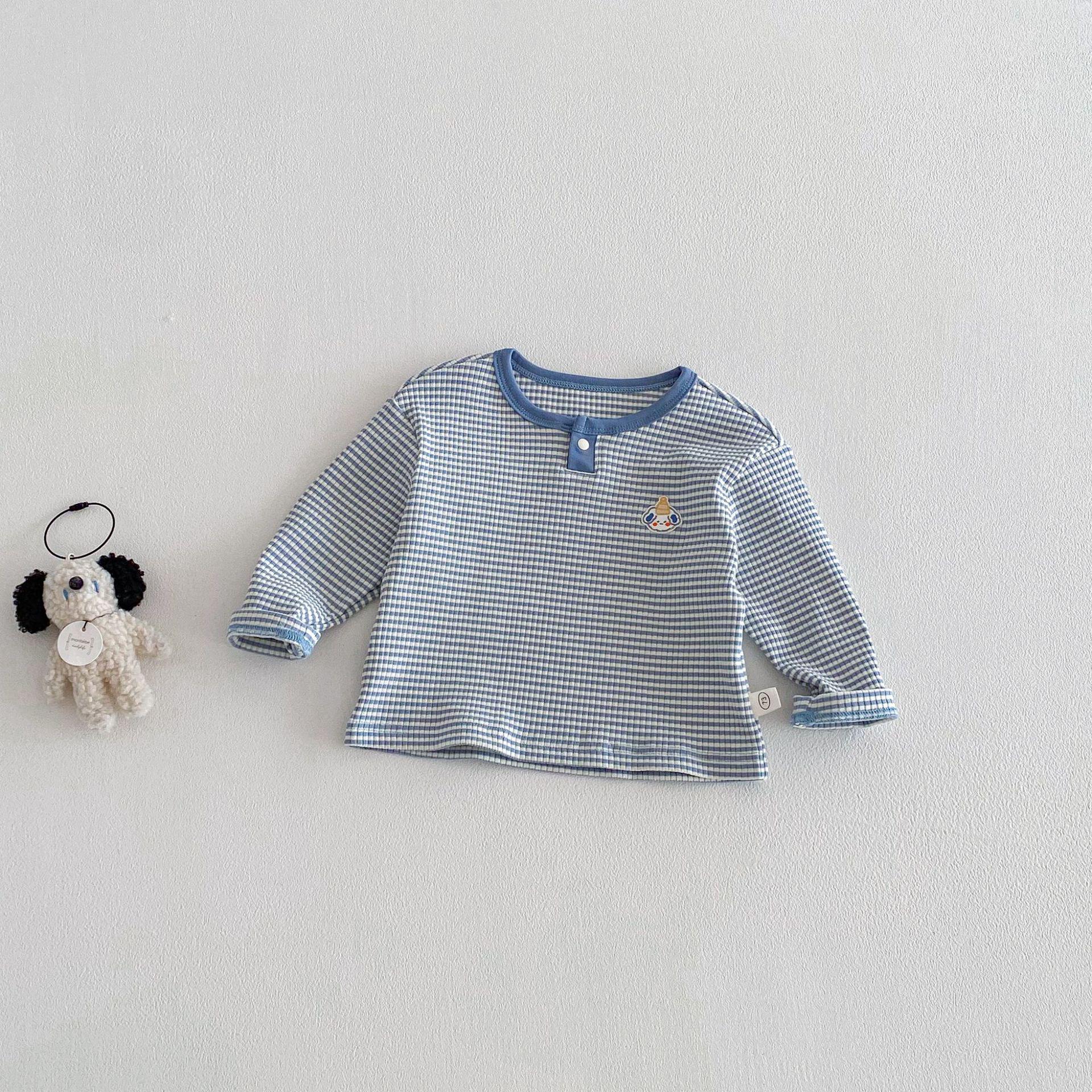 Boys Stylish Striped T-shirt with Embroidered Bear - 2026 Spring Collection 73 cm море синього кольору
Boys Stylish Striped T-shirt with Embroidered Bear - 2026 Spring Collection 73 cm море синього кольору