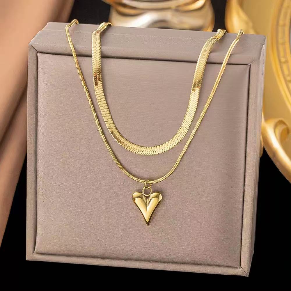 Stainless Steel Heart-shaped Pendant Necklace Metal Waterproof Jewelry For Women
Stainless Steel Heart-shaped Pendant Necklace Metal Waterproof Jewelry For Women