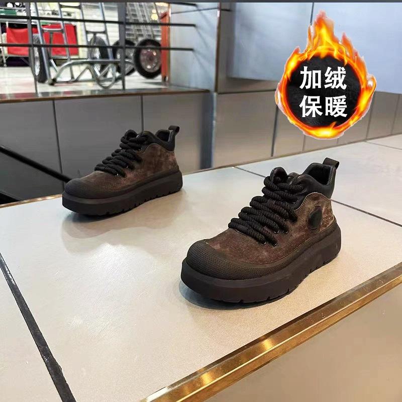 Autumn and winter velvet warm solid color casual shoes thick sole heightening comfortable senior sports shoes 43
Autumn and winter velvet warm solid color casual shoes thick sole heightening comfortable senior sports shoes 43