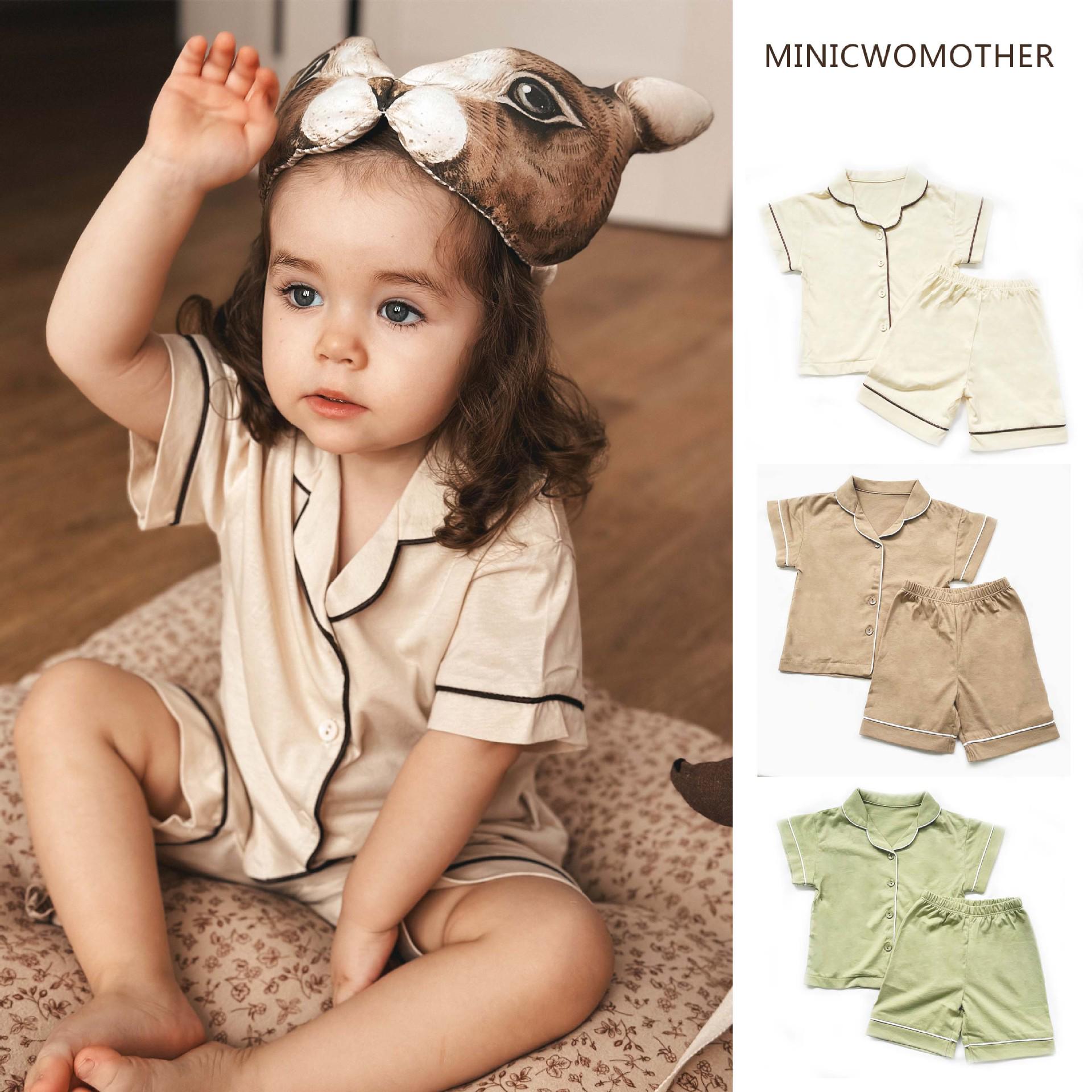 Korean Style Kids Cotton Family Matching Pajama Set - Short Sleeve Girls & Boys Edition 120 cm зелёный
Korean Style Kids Cotton Family Matching Pajama Set - Short Sleeve Girls & Boys Edition 120 cm зелёный