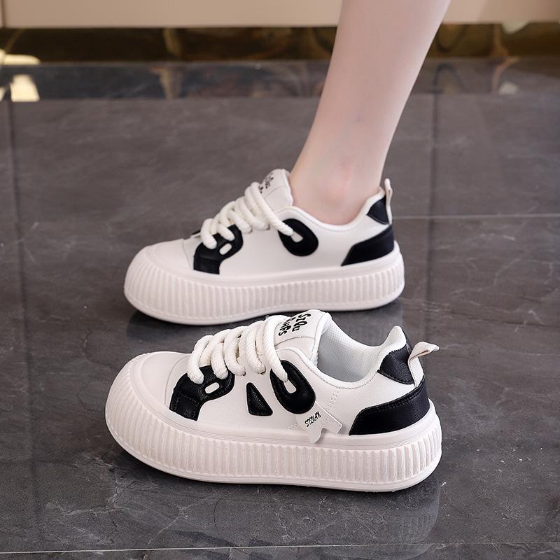 Autumn little white shoes new Korean version of trendy female students platform heightening sports board shoes casual shoes T 35
Autumn little white shoes new Korean version of trendy female students platform heightening sports board shoes casual shoes T 35