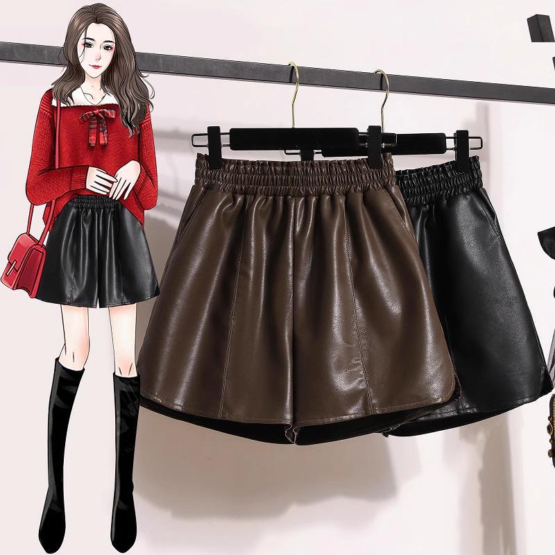 PU Leather Spring Women s Plus Size Elastic Waist Slimming Wide-Leg Shorts - Fashionable and Versatile Boot Pants M
PU Leather Spring Women s Plus Size Elastic Waist Slimming Wide-Leg Shorts - Fashionable and Versatile Boot Pants M