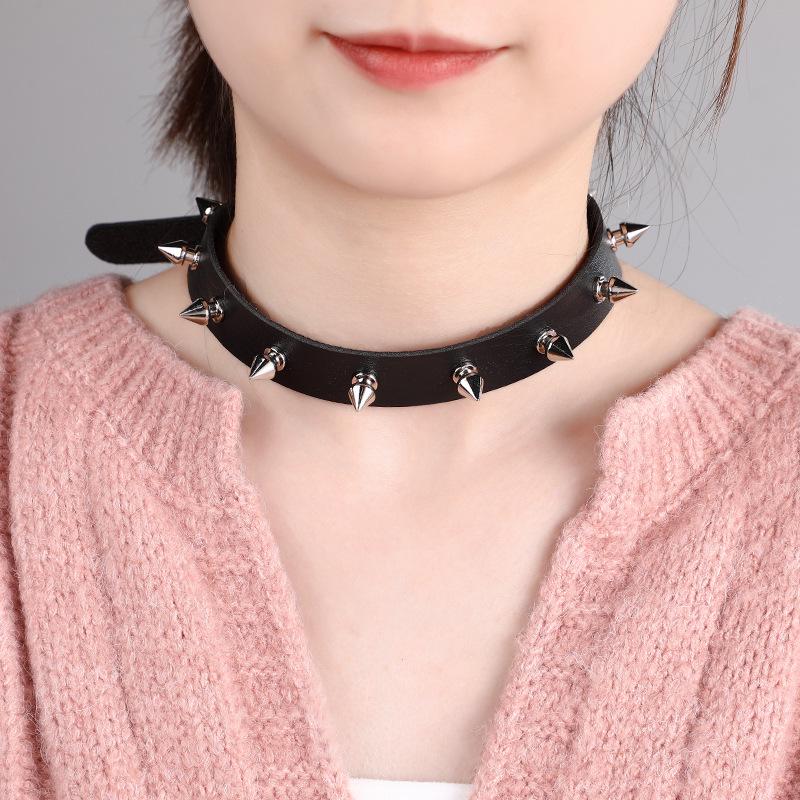 New European & American Punk Rivet PU Choker Necklace - Gothic Harajuku Style чёрный
New European & American Punk Rivet PU Choker Necklace - Gothic Harajuku Style чёрный