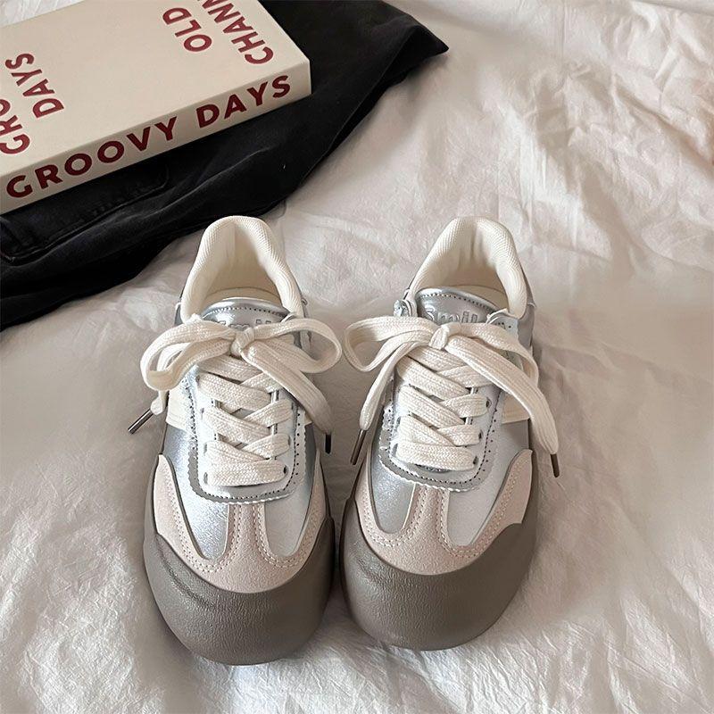 Немецкие кроссовки на толстой подошве взрыв 2025 новые мятно-зеленые и белые туфли студенческие ins спортивные и повседневные туфли кеды прилив 40 серебряный
Немецкие кроссовки на толстой подошве взрыв 2025 новые мятно-зеленые и белые туфли студенческие ins спортивные и повседневные туфли кеды прилив 40 серебряный