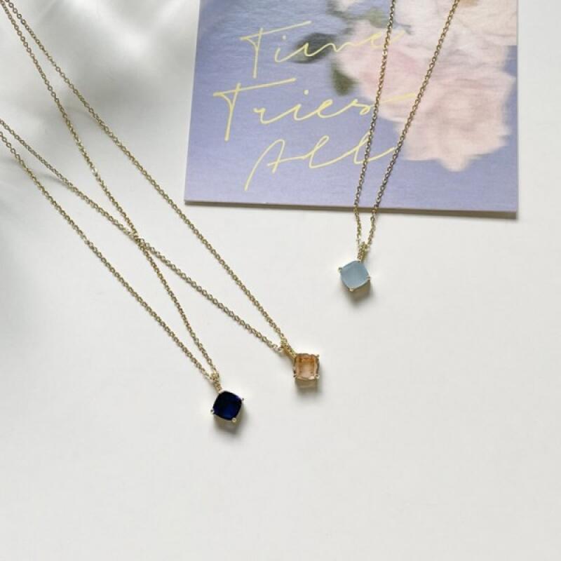 Sweet Ball Gold Chain Necklace 3 Colors pitch
Sweet Ball Gold Chain Necklace 3 Colors pitch