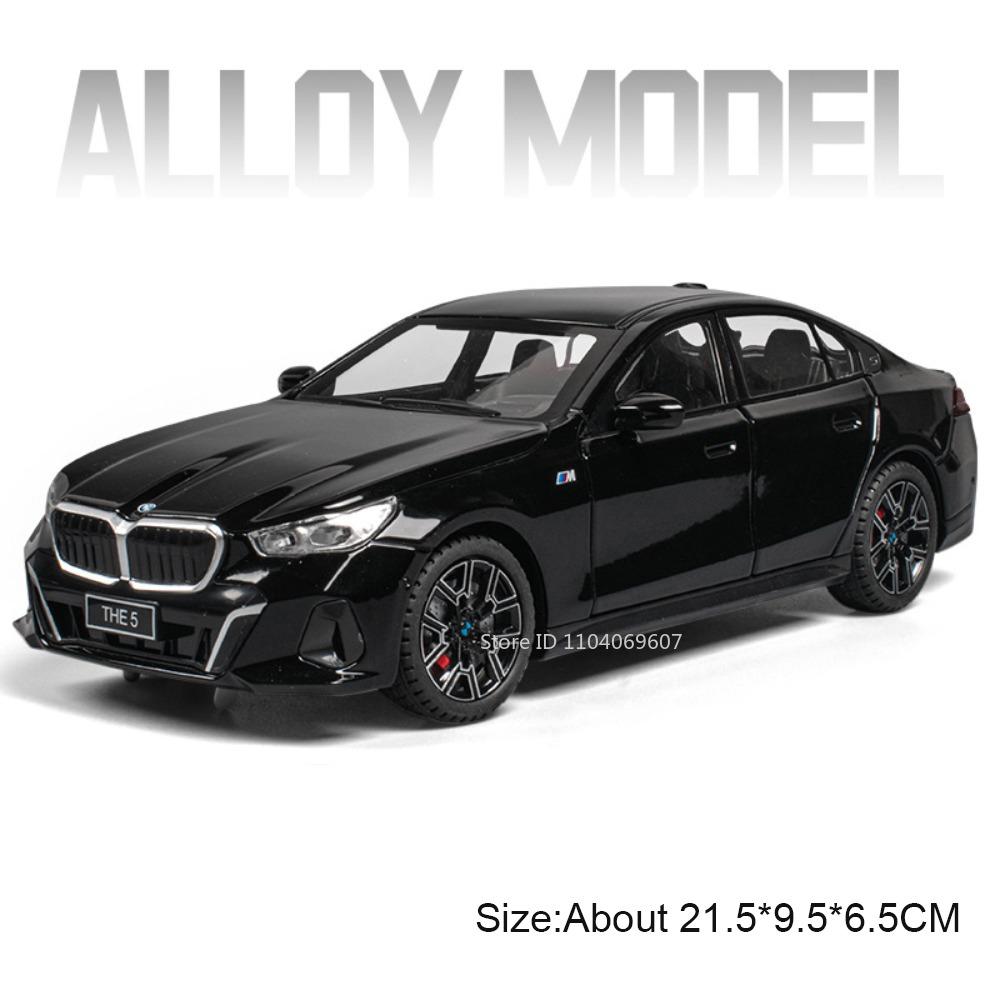 1:24 530LI 760LI Model Toy Miniature Cars Metal Diecast Sound Light Front Wheel Steering Pull Back for Children Christmas Gifts
1:24 530LI 760LI Model Toy Miniature Cars Metal Diecast Sound Light Front Wheel Steering Pull Back for Children Christmas Gifts