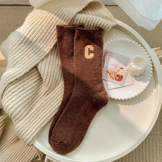 Женские вельветовые теплые носки до середины икры - Мода Осень/Зима Однотонные Длинные кофейный/коричневый
Женские вельветовые теплые носки до середины икры - Мода Осень/Зима Однотонные Длинные кофейный/коричневый