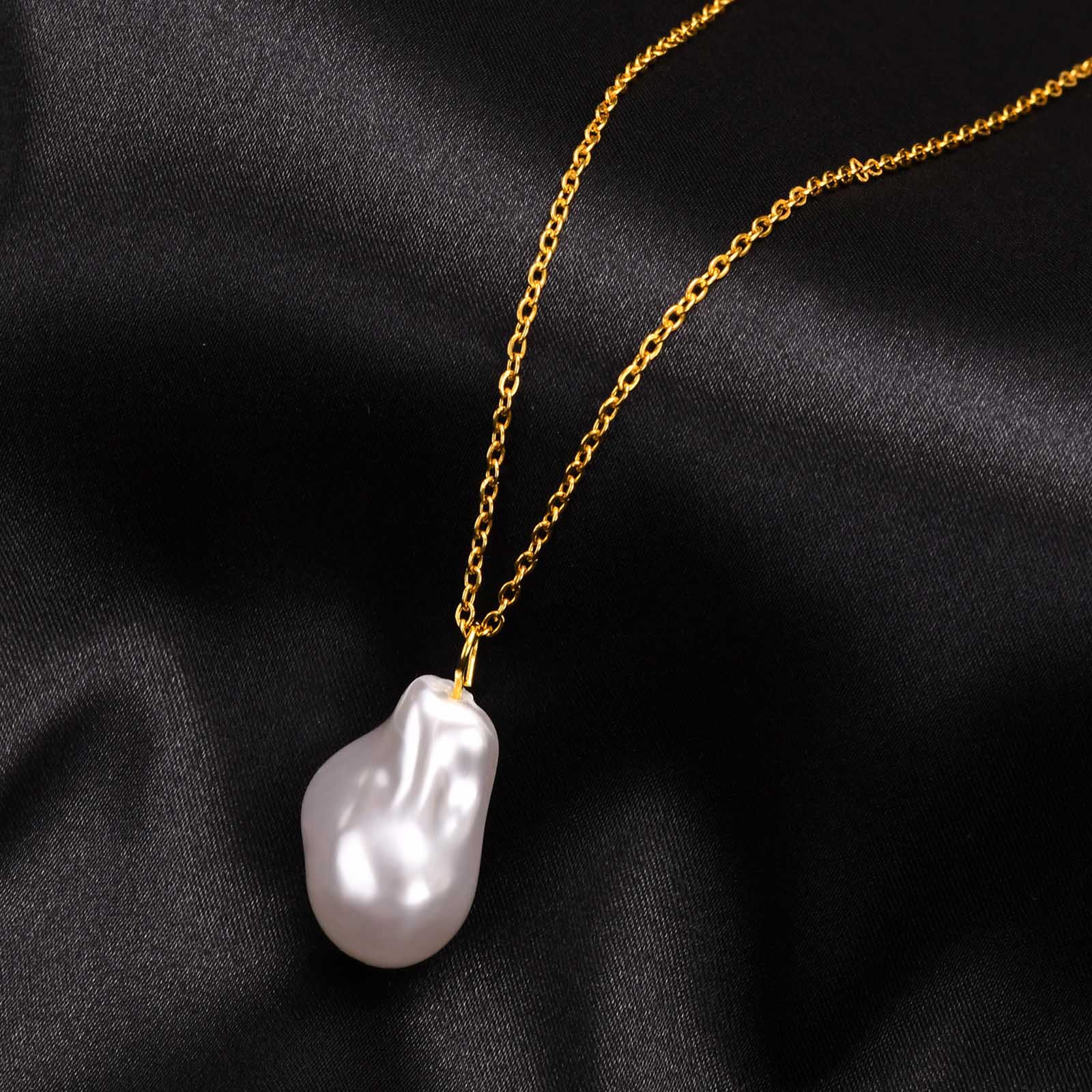 Temperament Simulated Pearl Earrings and Necklaces Sets for Women Birthday Party Gift Jewelry, Gold Color Stainless Steel Chains
Temperament Simulated Pearl Earrings and Necklaces Sets for Women Birthday Party Gift Jewelry, Gold Color Stainless Steel Chains