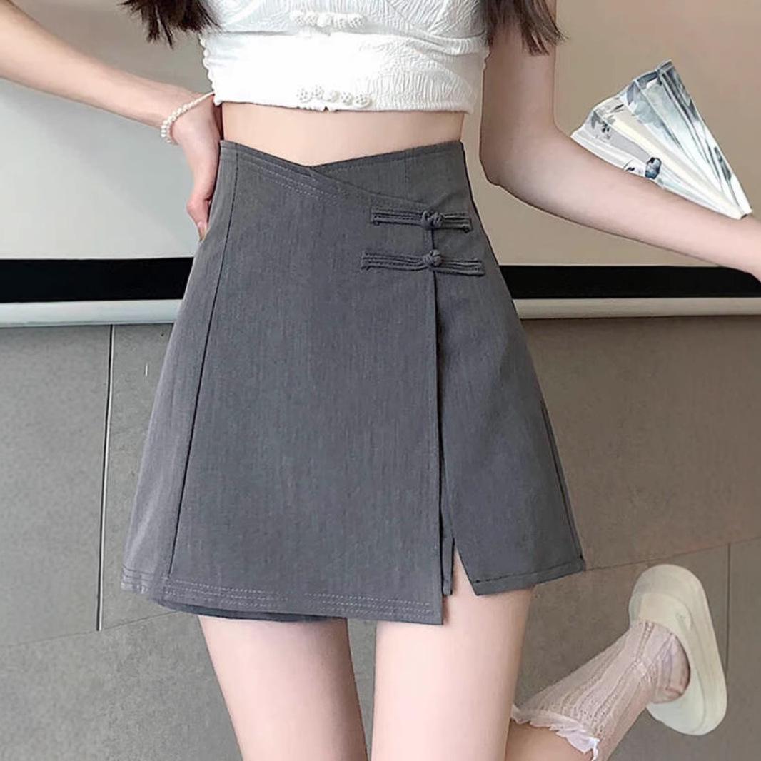 High Waist Slit Chinese-Style Midi Skirt and Slimming Hip-Hugging Shorts for Women XS
High Waist Slit Chinese-Style Midi Skirt and Slimming Hip-Hugging Shorts for Women XS