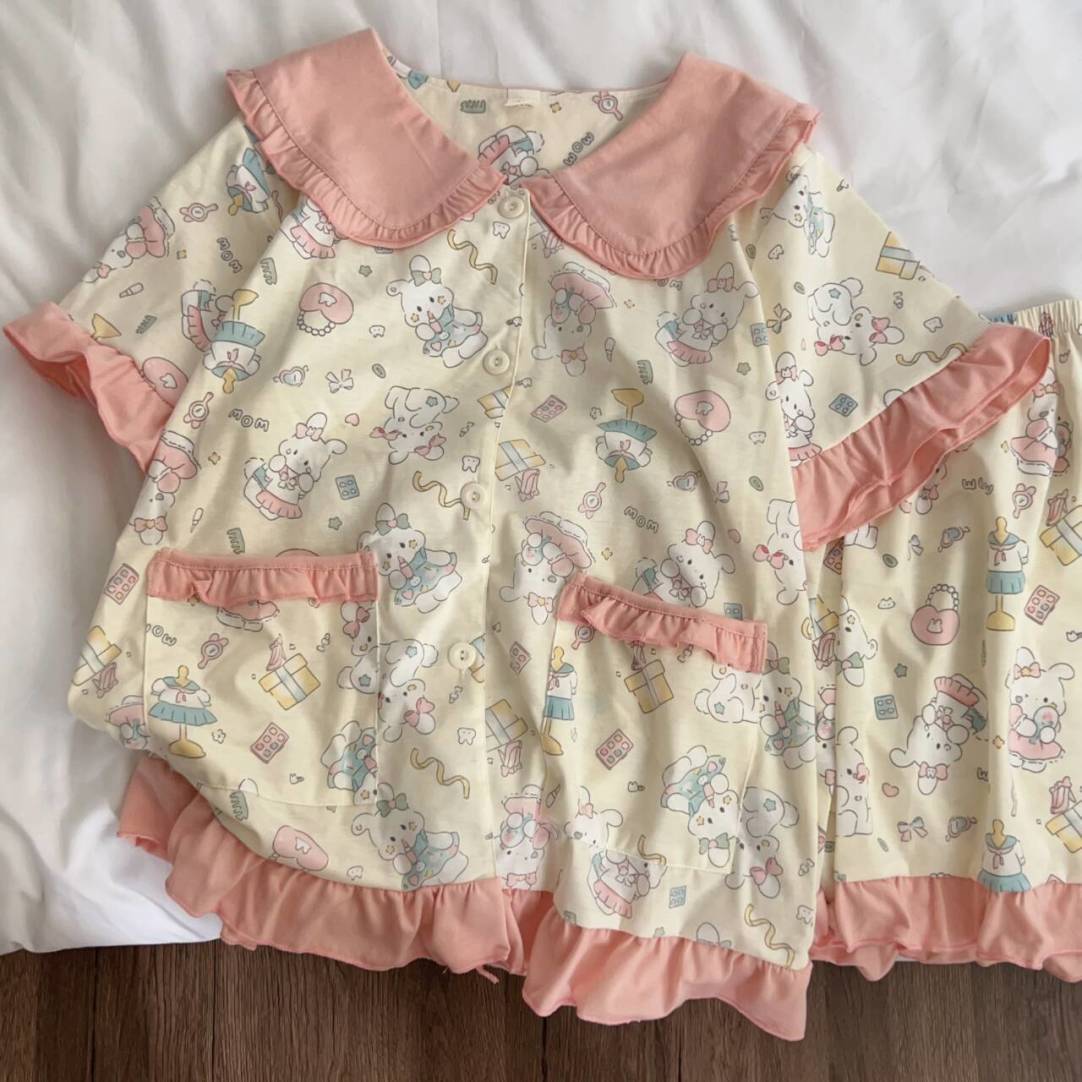 Internet celebrity new doll collar Melody pajamas women s summer doll collar short-sleeved shorts set can be worn outside loungewear S
Internet celebrity new doll collar Melody pajamas women s summer doll collar short-sleeved shorts set can be worn outside loungewear S