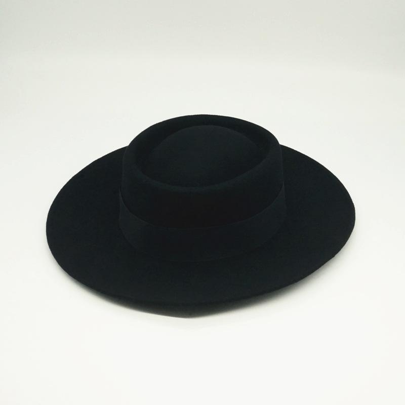 French Retro Men S And Women S Autumn And Winter Wool Woolen Flat Top Top Hat British Versatile Black Panama Felt Foreign Trade Export M(56-58cm)
French Retro Men S And Women S Autumn And Winter Wool Woolen Flat Top Top Hat British Versatile Black Panama Felt Foreign Trade Export M(56-58cm)