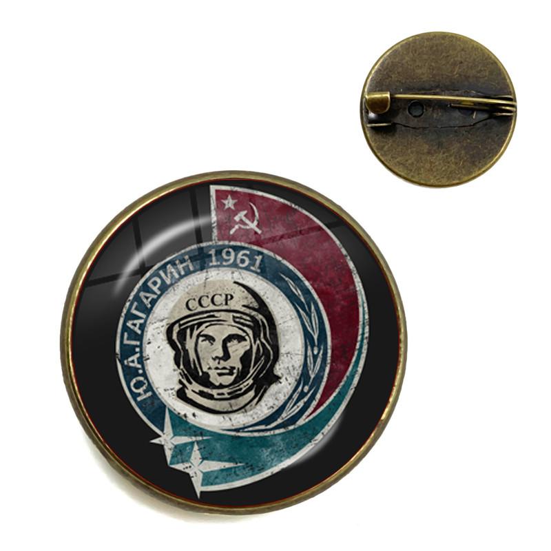 CCCP Soviet Badges Russia Brooches Space Flight Universe USSR Soviet Communism Symbol Charm Collar Pins Jewelry For Friends Gift 20mm
CCCP Soviet Badges Russia Brooches Space Flight Universe USSR Soviet Communism Symbol Charm Collar Pins Jewelry For Friends Gift 20mm