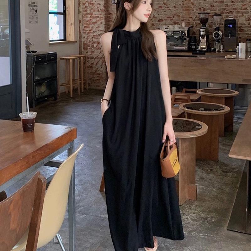 Женское ретро-платье из французского шифона с халтер-воротом - без рукавов с завязкой на талии S 75-90
Женское ретро-платье из французского шифона с халтер-воротом - без рукавов с завязкой на талии S 75-90